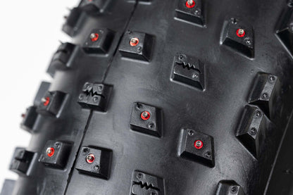 Big Quill Pig - Studdable Tire
